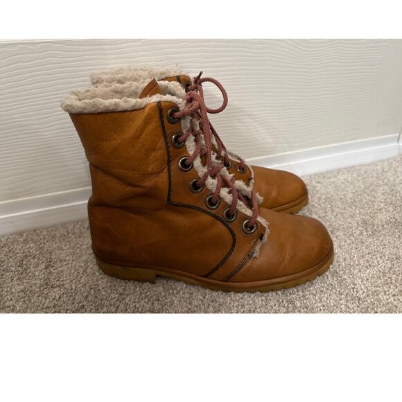 Vintage Women’s Sandler of Boston Leather Shearling Combat Boots, 10M - Picture 2 of 12
